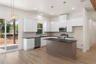 1610 Cheyenne Trail, Granbury, TX 76048 - Photo 15