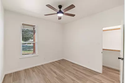 1610 Cheyenne Trail, Granbury, TX 76048 - Photo 19