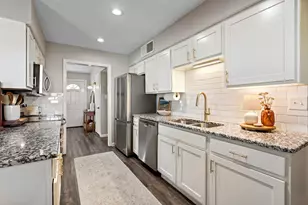 1323 Springview Dr, Allen, TX 75002 - Photo 11