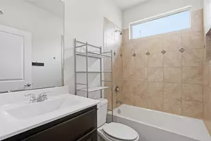 1208 Burlingame Dr, Cleburne, TX 76033 - Photo 9