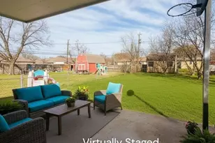 780 Betty Ln, Hurst, TX 76053 - Photo 17