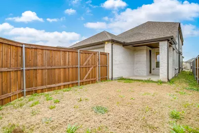 925 Carnation Drive, Crowley, TX 76036 - Photo 35