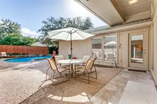 7604 Lairds Ln, Dallas, TX 75248 - Photo 29