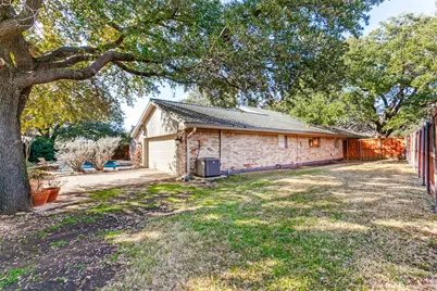 7604 Lairds Lane, Dallas, TX 75248 - Photo 33