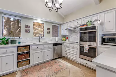 7604 Lairds Lane, Dallas, TX 75248 - Photo 11