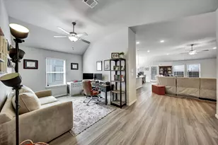 8913 Lantana Meadow Dr, Fort Worth, TX 76131 - Photo 7