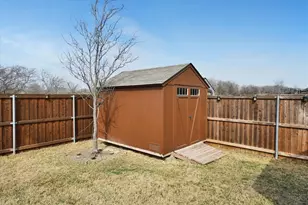 8913 Lantana Meadow Dr, Fort Worth, TX 76131 - Photo 33