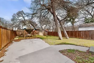 109 Appian Way, Dallas, TX 75216 - Photo 11