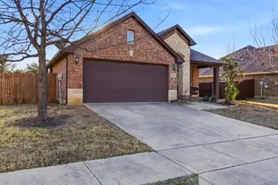 1108 Longhorn, Aubrey, TX 76227 - Photo 3
