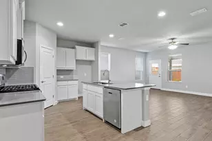 752 Rubicon Rd, Fort Worth, TX 76247 - Photo 3