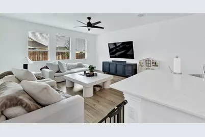 1741 Lake Grove Drive, Little Elm, TX 75068 - Photo 11