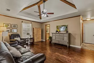 3704 Queenswood Pl, Garland, TX 75040 - Photo 9