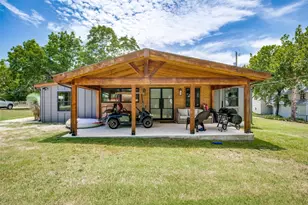 203 Evans St, Bridgeport, TX 76426 - Photo 7