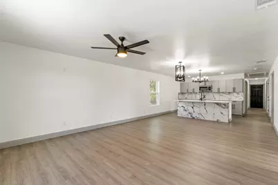 5619 Lake Granbury Trail, Granbury, TX 76048 - Photo 7