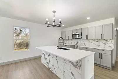 5619 Lake Granbury Trail, Granbury, TX 76048 - Photo 11