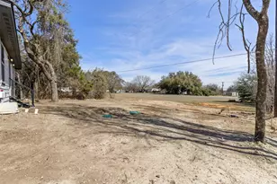 5619 Lake Granbury Trail, Granbury, TX 76048 - Photo 23