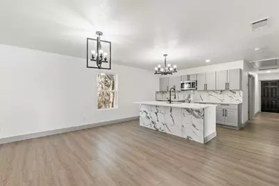 5619 Lake Granbury Trail, Granbury, TX 76048 - Photo 7