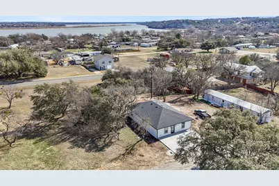 5619 Lake Granbury Trail, Granbury, TX 76048 - Photo 27