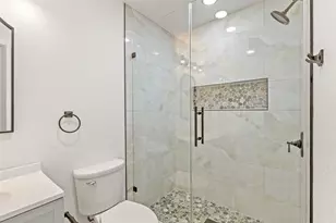 5619 Lake Granbury Trail, Granbury, TX 76048 - Photo 23