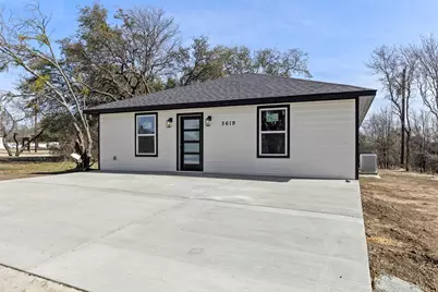 5619 Lake Granbury Trail, Granbury, TX 76048 - Photo 3