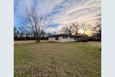 2104 2nd Avenue, Bridgeport, TX 76426 - Photo 9