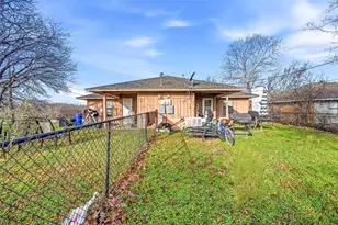 102 Oakwood Ln, Kennedale, TX 76060 - Photo 27