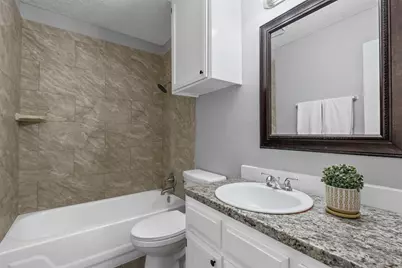 102 Oakwood Lane, Kennedale, TX 76060 - Photo 11