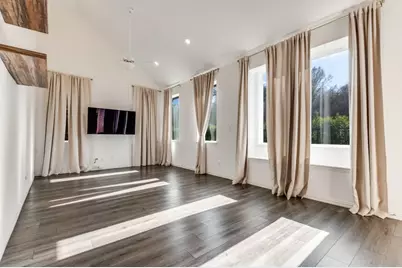 9807 Romo Street, Irving, TX 75063 - Photo 3