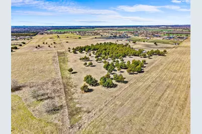 710 E Reindeer Road, Lancaster, TX 75146 - Photo 19