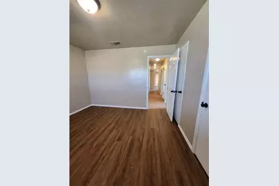 607 Arbor Lane, Lancaster, TX 75134 - Photo 3