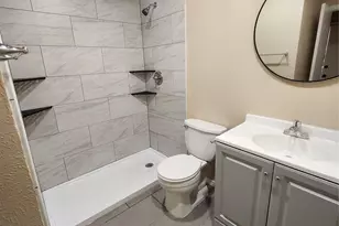 607 Arbor Ln, Lancaster, TX 75134 - Photo 9