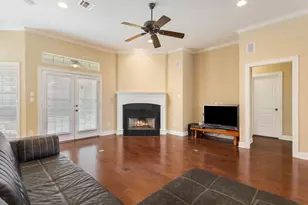 100 Edinburgh, Waco, TX 76712 - Photo 5
