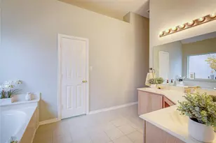 4168 Creekhollow Dr, Carrollton, TX 75010 - Photo 23