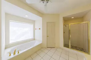 2119 Antibes Dr, Carrollton, TX 75006 - Photo 17