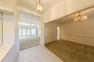 2119 Antibes Dr, Carrollton, TX 75006 - Photo 5