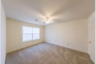 2119 Antibes Drive, Carrollton, TX 75006 - Photo 15