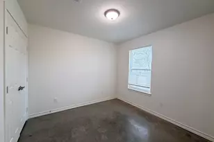 1050 E Burnett St, Ennis, TX 75119 - Photo 15