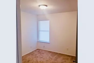 857 Robinson Court, Grand Prairie, TX 75051 - Photo 11