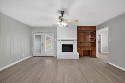 121 Hillside Lane, DeSoto, TX 75115 - Photo 27