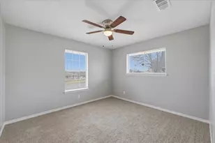 121 Hillside Ln, DeSoto, TX 75115 - Photo 15