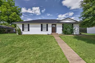121 Hillside Ln, DeSoto, TX 75115 - Photo 23