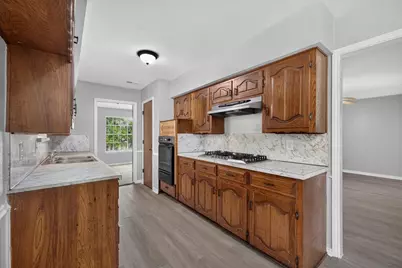 121 Hillside Lane, DeSoto, TX 75115 - Photo 11
