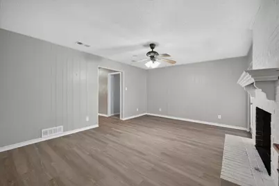 121 Hillside Lane, DeSoto, TX 75115 - Photo 29