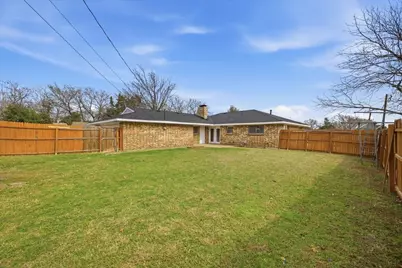 121 Hillside Lane, DeSoto, TX 75115 - Photo 21