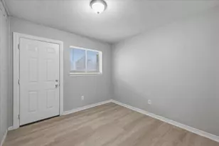 121 Hillside Ln, DeSoto, TX 75115 - Photo 19