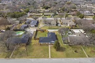 121 Hillside Ln, DeSoto, TX 75115 - Photo 23