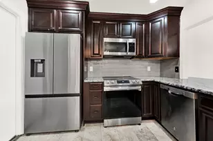 126 Sunnydale, Lewisville, TX 75067 - Photo 7