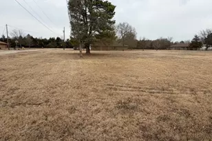 683 Farm Road 2820, Sumner, TX 75486 - Photo 15