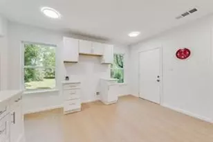 5816 Kilpatrick Ave, Fort Worth, TX 76107 - Photo 11