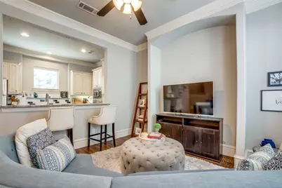 1914 Euclid Avenue #B, Dallas, TX 75206 - Photo 13